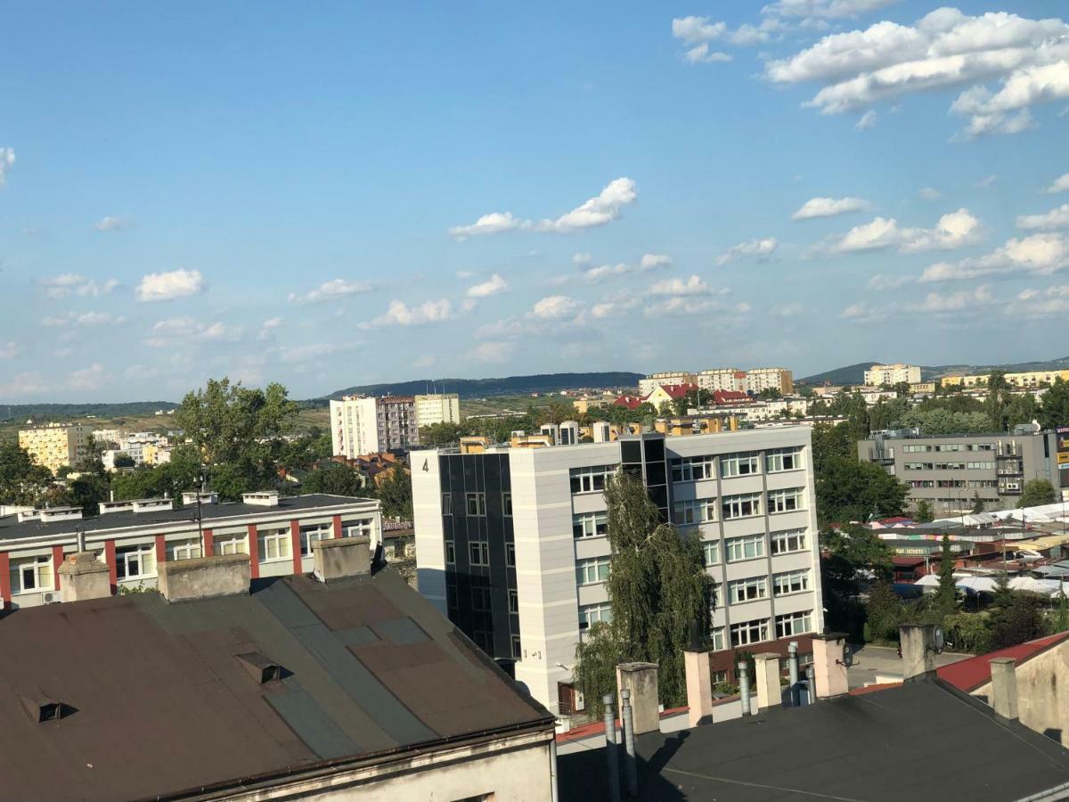 Klimatyzowany Apartament Roma Z Garazem Podziemnym Kielce Buitenkant foto